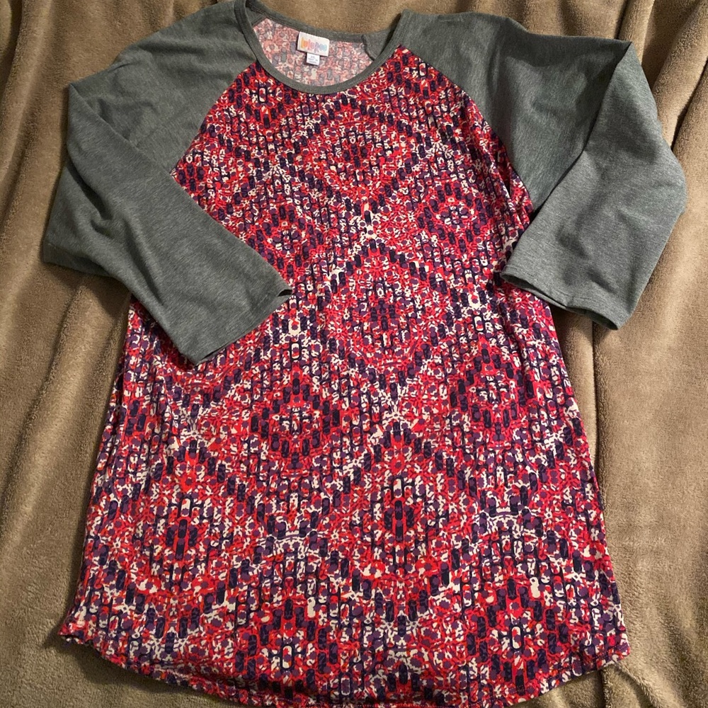 Lularoe Randy XL Baseball Tee